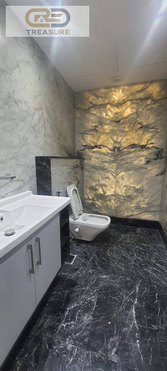 9 WhatsApp Image 2025-10-29 at 2.17. 24 PM (2). jpeg