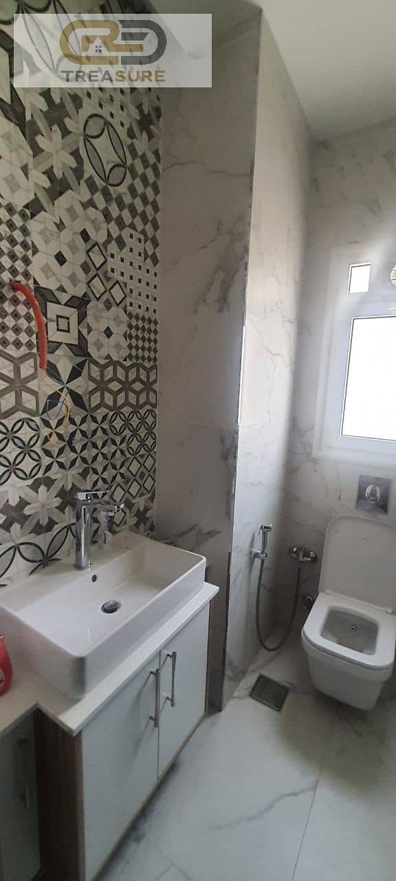 10 WhatsApp Image 2025-10-29 at 2.17. 25 PM (1). jpeg