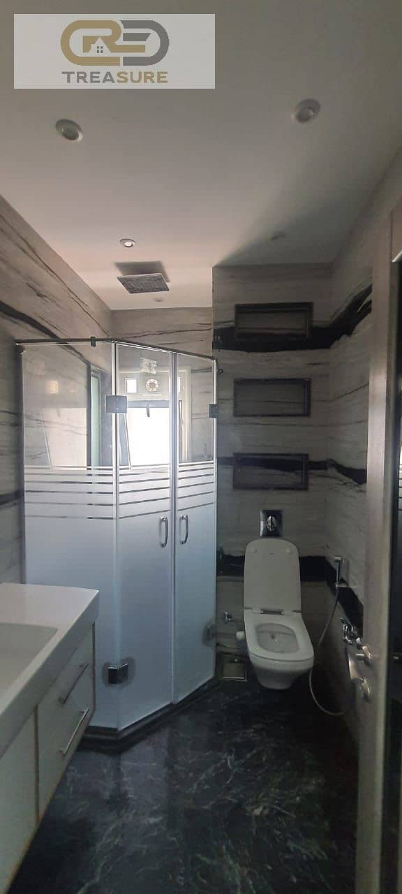 11 WhatsApp Image 2025-10-29 at 2.17. 25 PM (2). jpeg