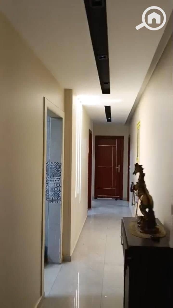 7 7a25fda7-f313-4df4-ad8c-ffca4524f5d3. jpeg