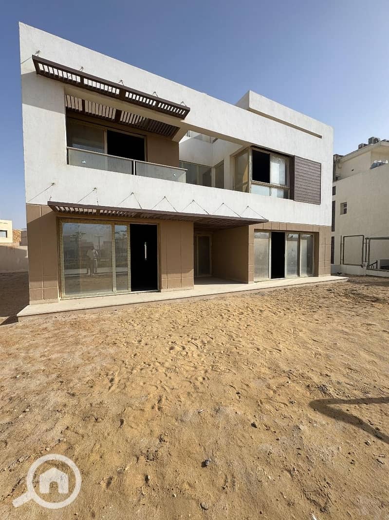 16 WhatsApp Image 2025-10-26 at 15.32. 35_cce0aedd. jpg