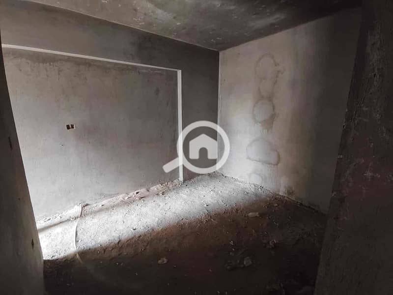 4 4a41d9f0-863c-4396-96ff-9605bc9a1eed. jpg