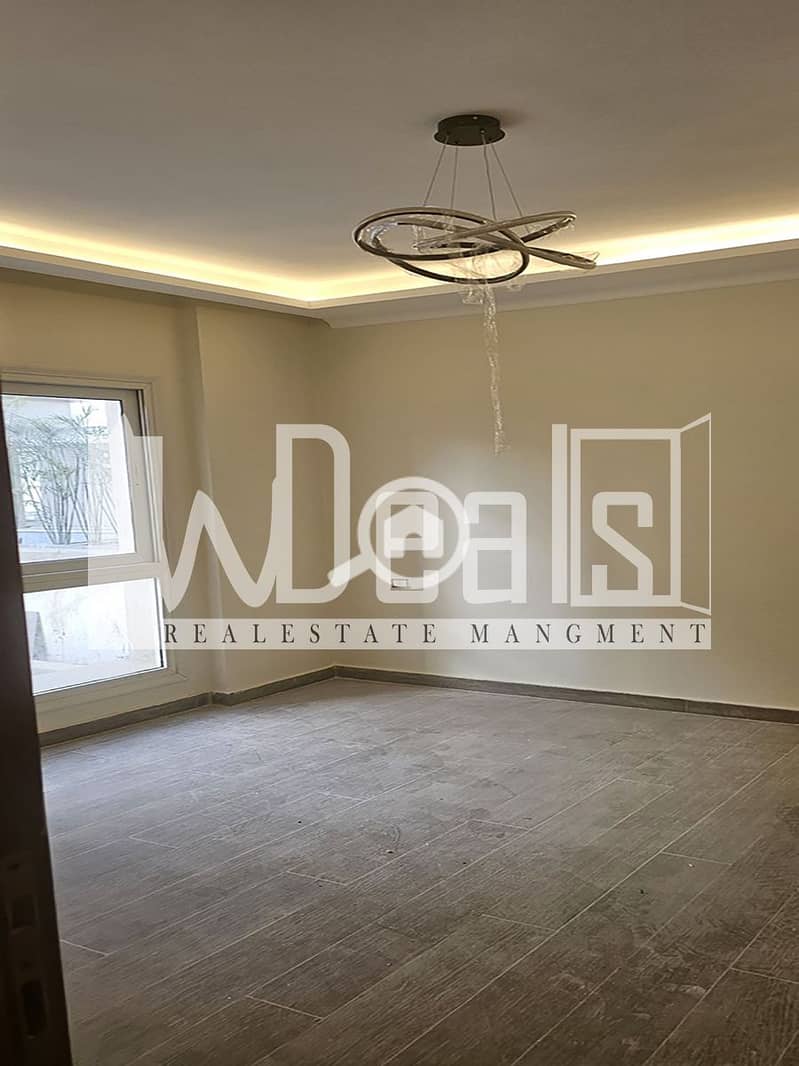 2 WhatsApp Image 2025-10-28 at 2.25. 07 PM. jpg