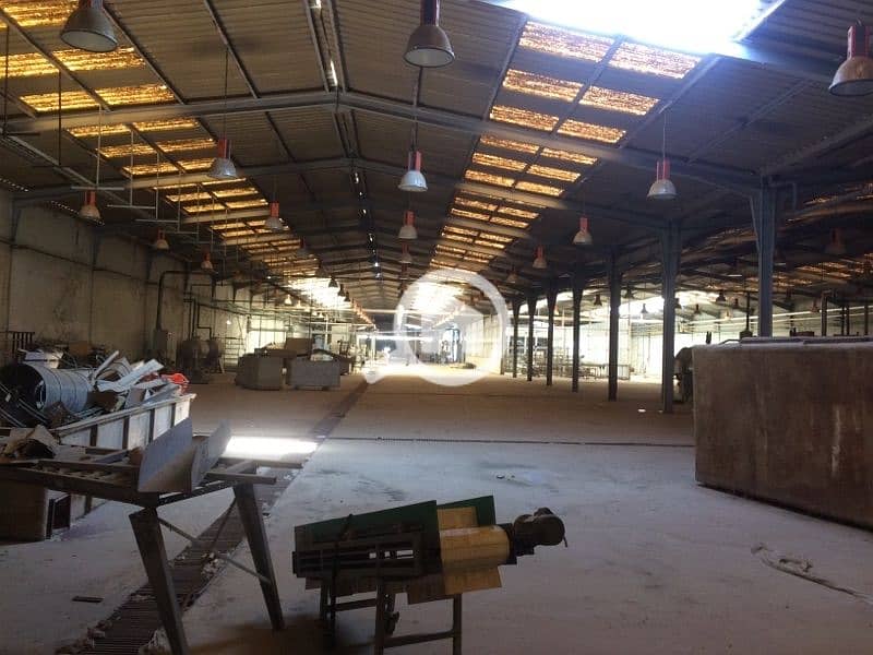 مصنع / مخزن للايجار ١٦٠٠٠م بمنطقه مرغم الصناعيه يصلح لجميع الانشطه مصنع / مخزن للايجار ١٦٠٠٠م بمنطقه مرغم الصناعيه يصلح لجميع الانشطه