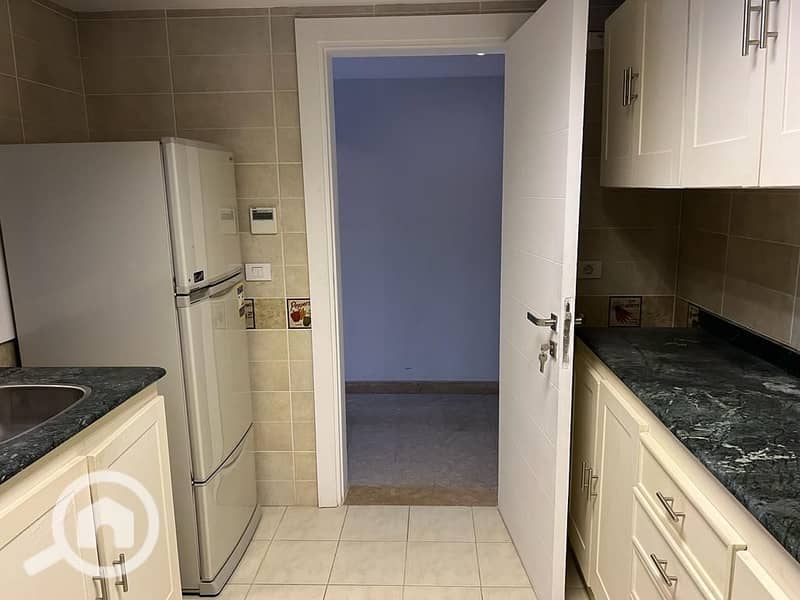 5 4a369416-82e3-45a6-9aa8-e38d1ce0a588. jpeg