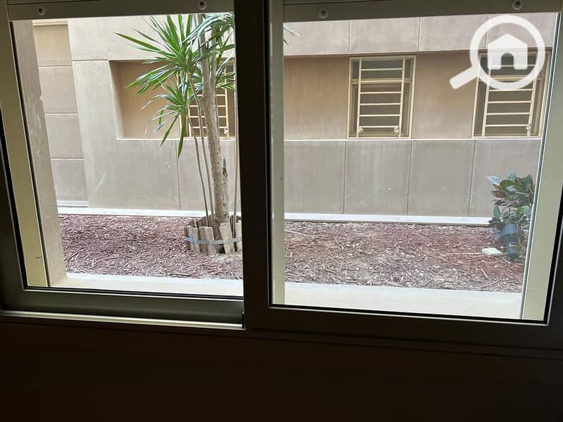 7 b046099e-b199-41dd-85c2-bb3fb764ec56. jpeg