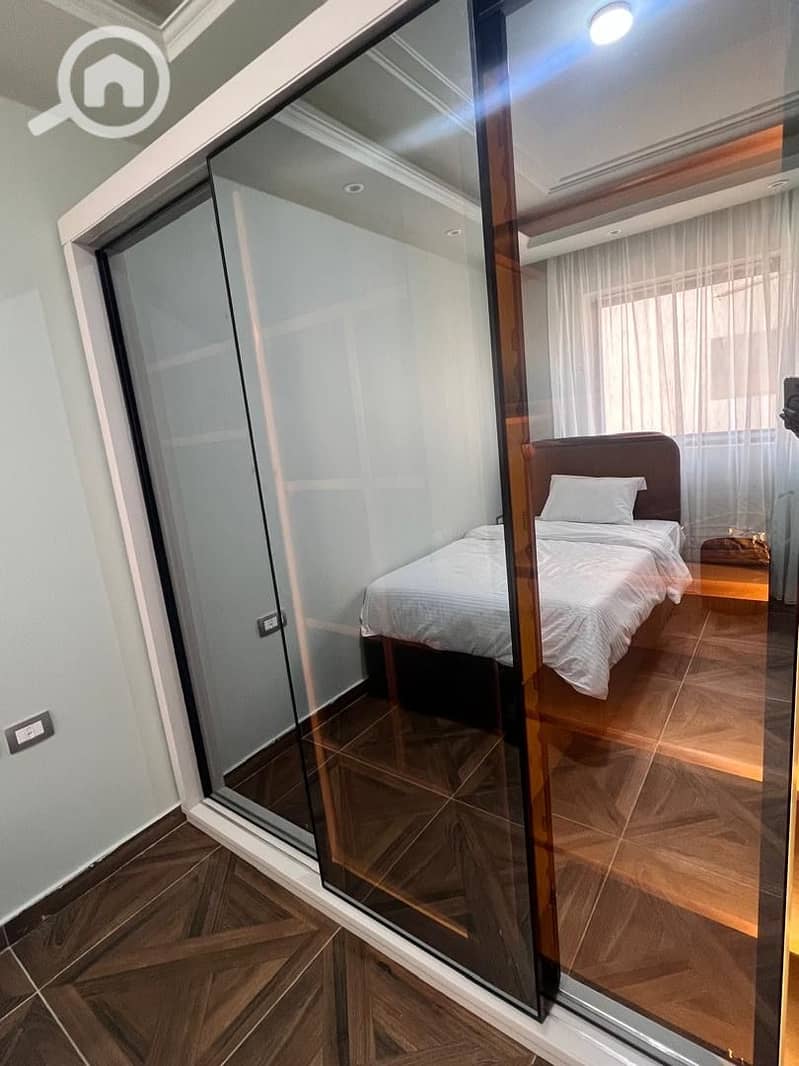 7 0674c37f-567e-44f6-843c-c2c7634ce7b0. jpeg