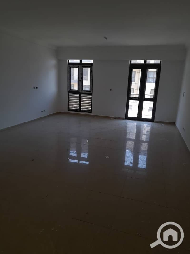 15 WhatsApp Image 2025-10-16 at 11.54. 59_5ce0a73a. jpg