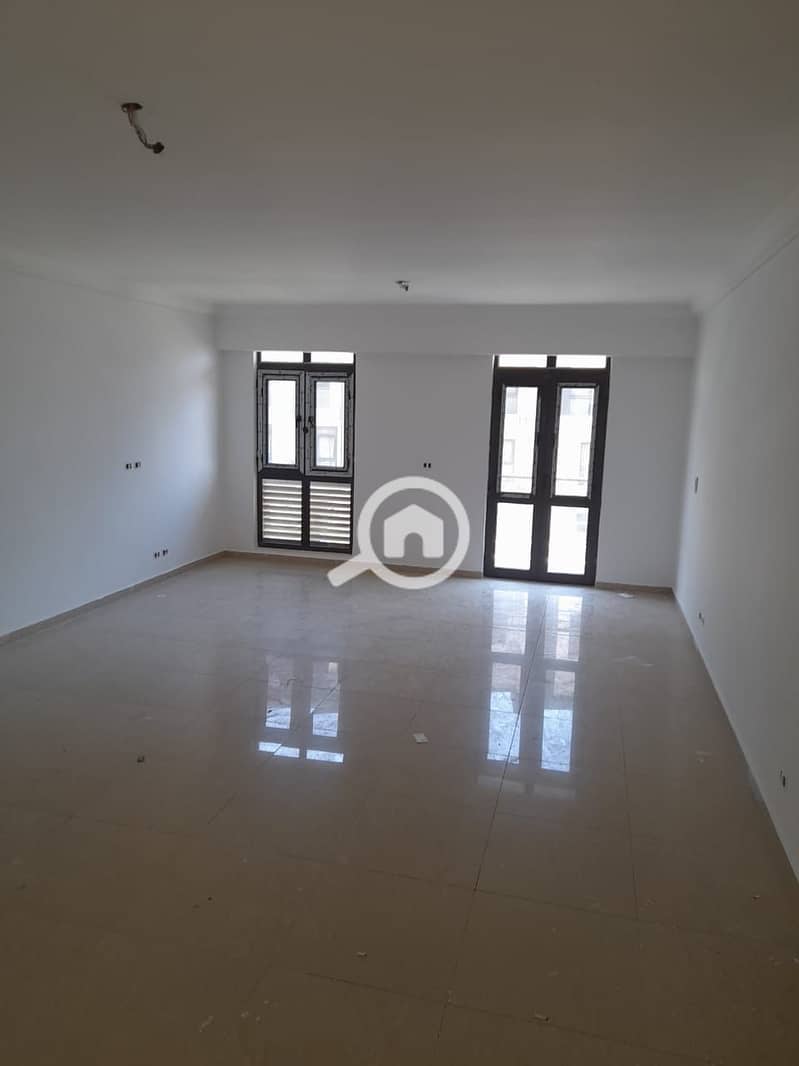 16 WhatsApp Image 2025-10-16 at 11.54. 59_5976bf80. jpg