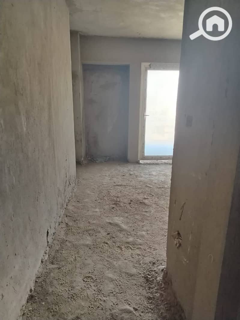 b06649ff-317f-4504-8e2d-69c5c4b7e3fa. jpg b06649ff-317f-4504-8e2d-69c5c4b7e3fa. jpg