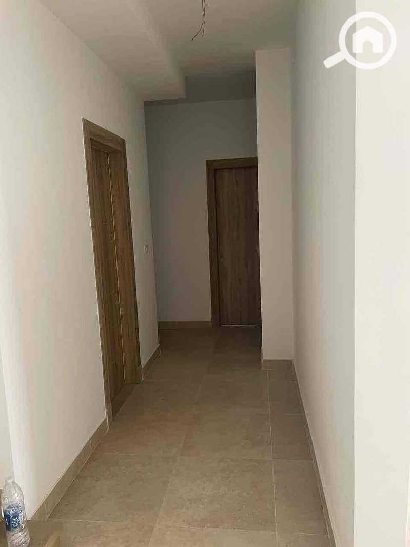 7 24601e50-864d-43f0-8f67-5ac91d42da37. jpg