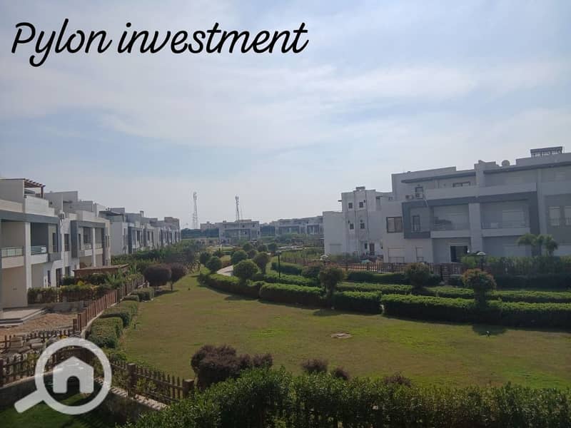 11 WhatsApp Image 2025-10-01 at 16.27. 53_542d2a52. jpg