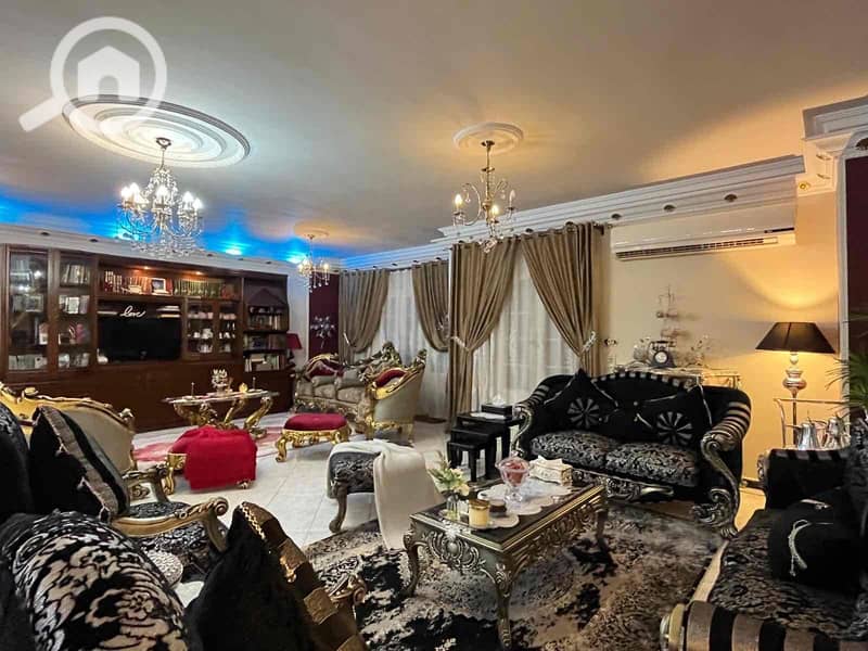 4 586213b4-08ce-4599-b7a2-9ee8c63f13a7. jpg