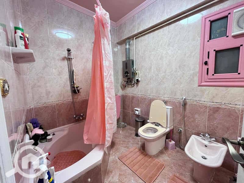 9 93af45f4-2b14-4187-a96c-691468bf5006. jpg