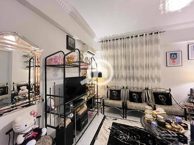 15 8adbfd0d-b21f-4785-912c-ee96a12debe8. jpg