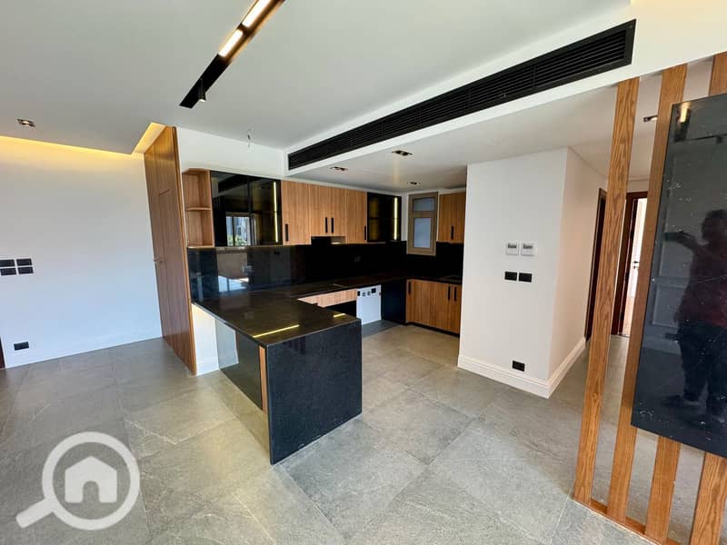 11 WhatsApp Image 2025-10-29 at 2.22. 24 PM. jpeg