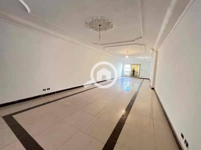 شقة 3 غرف نوم للبيع في جليم، الإسكندرية - 071d7233-40e9-4d1e-8c36-43f395c86721. jpg