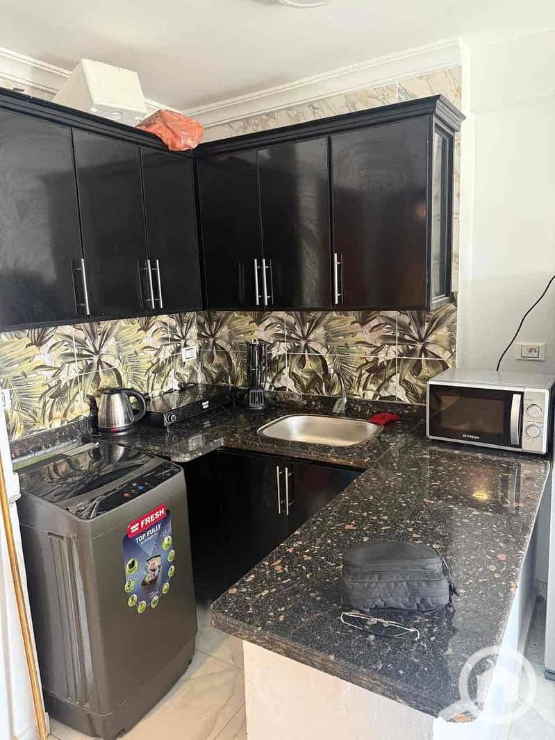 15 9c5ebba4-e813-4ee1-b824-5b2f2eb0bd18. jpg