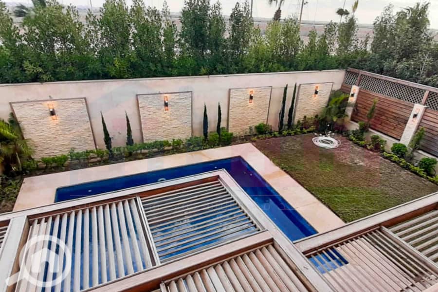 4 WhatsApp Image 2025-10-26 at 9.01. 57 PM. jpg