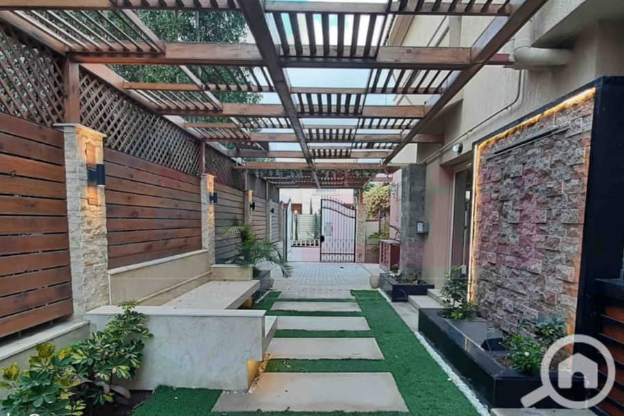 5 WhatsApp Image 2025-10-26 at 9.01. 58 PM (1). jpg