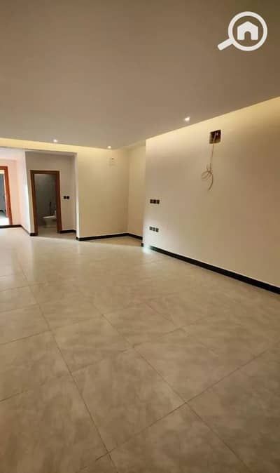 فلیٹ 4 غرف نوم للايجار في الأزاريطة، الإسكندرية - f7d26081-cf49-4d34-b633-63ee89f3f372. jpeg