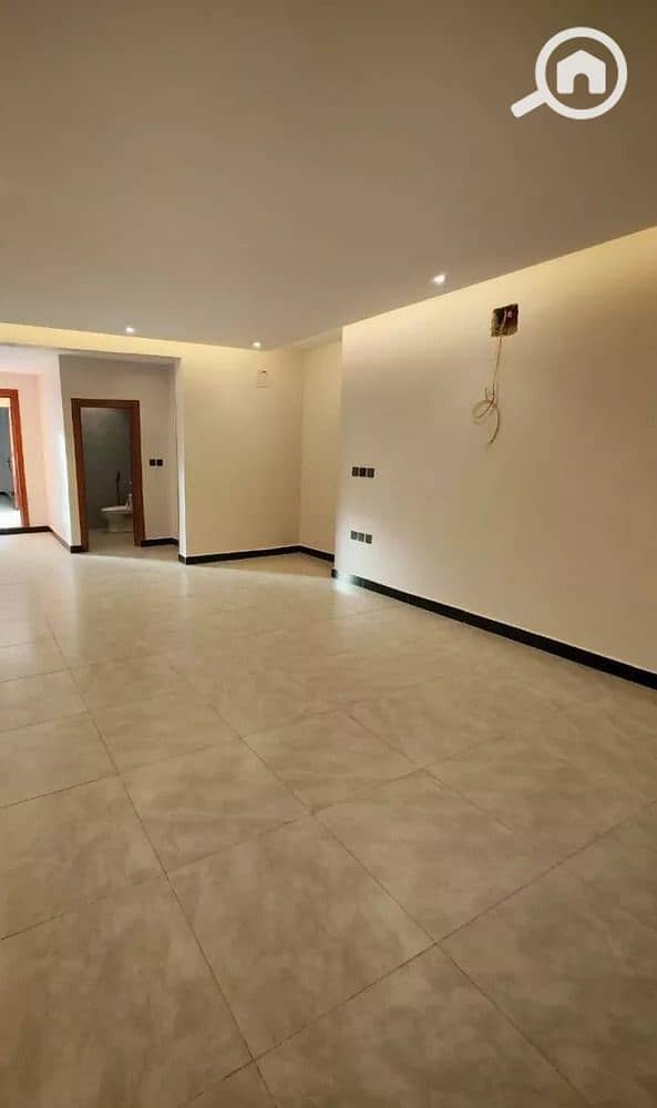 f7d26081-cf49-4d34-b633-63ee89f3f372. jpeg