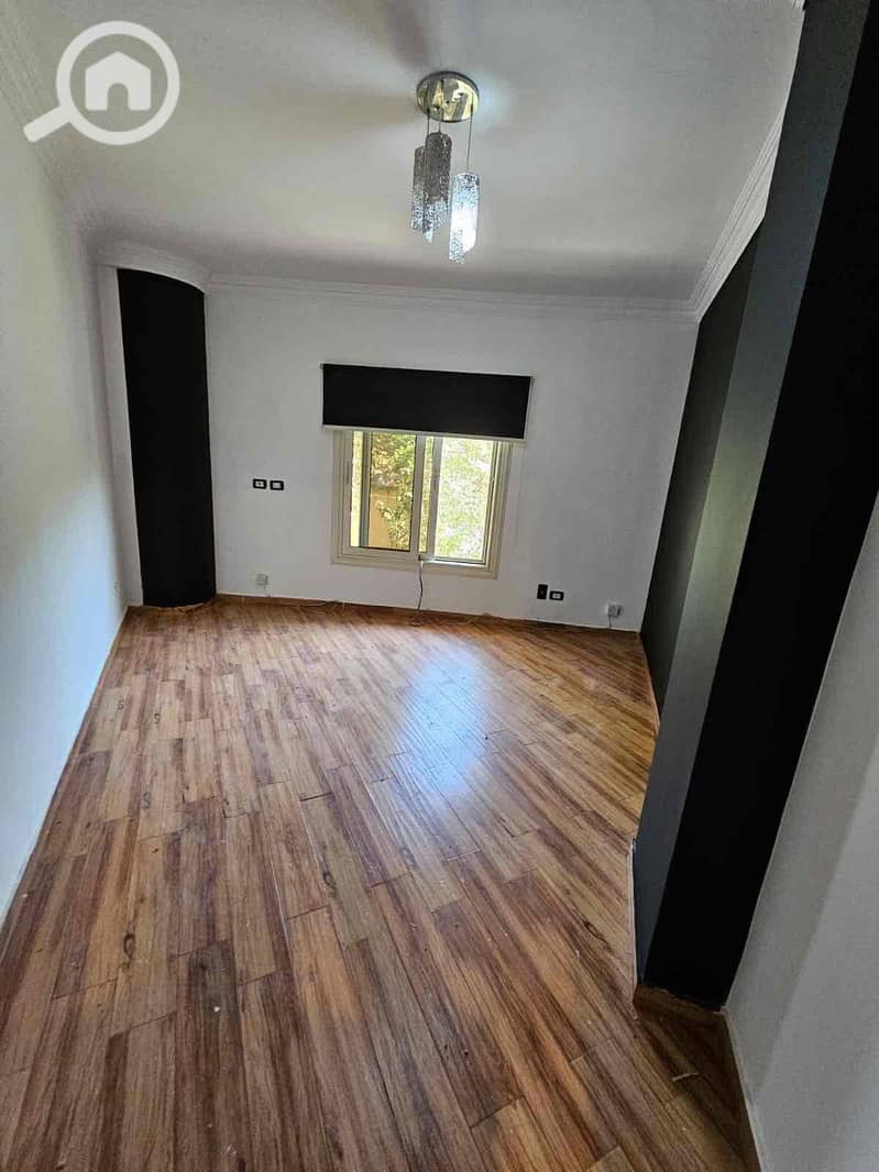 7 b9abf22d-febb-445e-bf95-79e33f15bf25. jpg