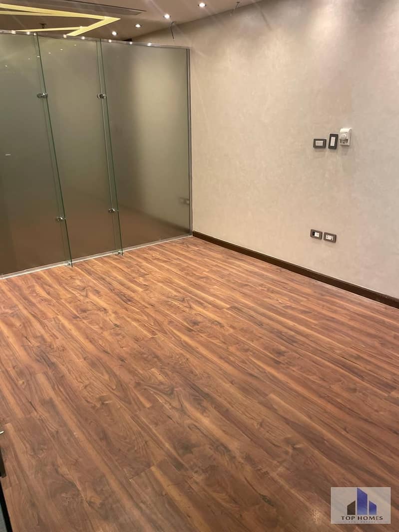 4 WhatsApp Image 2025-10-29 at 4.14. 33 PM. jpeg