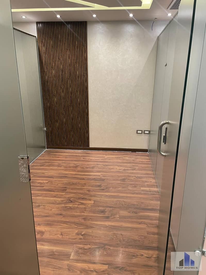 7 WhatsApp Image 2025-10-29 at 4.14. 32 PM (3). jpeg