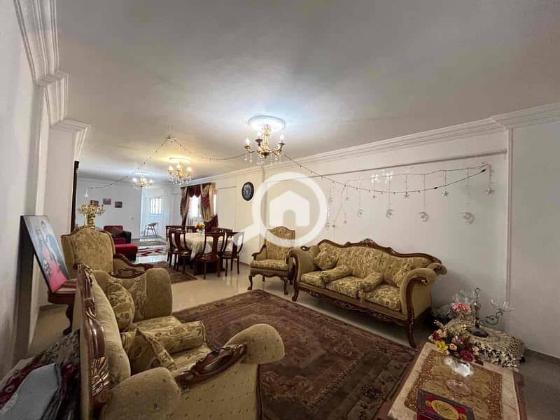 6 6d96ffb5-f956-49c5-98aa-85e2d5f2dce5. jpg