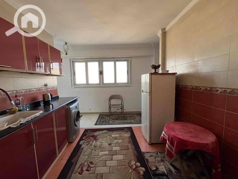 13 da228bb2-76fb-41ff-8e5a-5d5fa6e0fc73. jpg