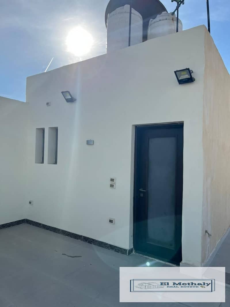 9 eaace66b-0825-4aeb-aa67-056c6076fc2e. jpg