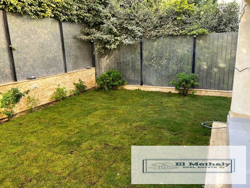 10 83f8cb86-09d6-4366-83bb-241ab74db985. jpg