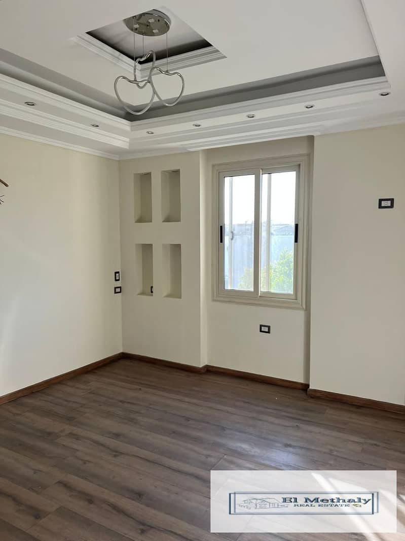 11 aa3b28c8-1374-4533-8afc-4c1e7e2b83c0. jpg