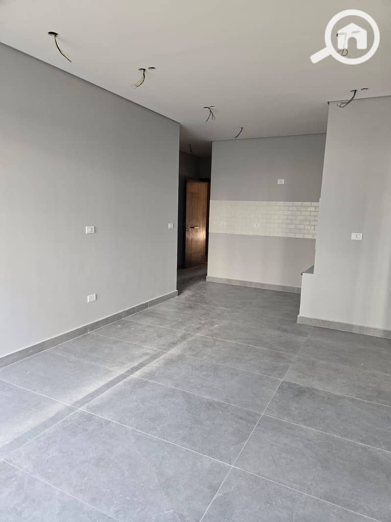 5 WhatsApp Image 2025-09-16 at 15.39. 08_87f71330. jpg