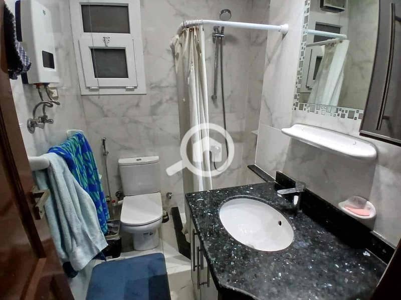 8 abb5ee4d-7d4d-441d-b2bb-ee6bda0cb056. jpg