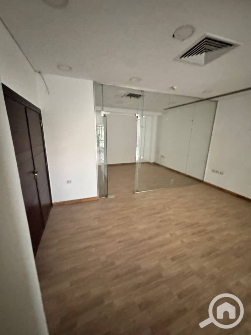 3 WhatsApp Image 2025-10-19 at 5.15. 14 PM (2). jpeg