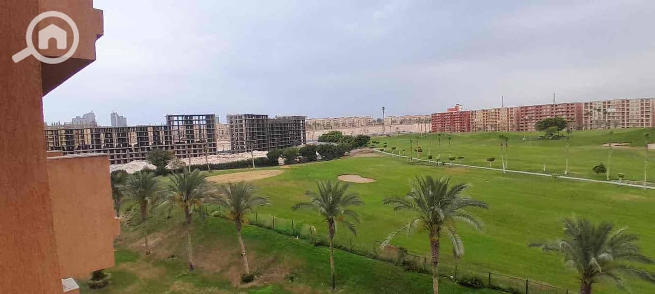 8 208ef38c-1280-42a4-a61a-864b764f1d6a. jpg