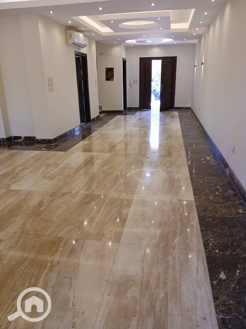 16 e81936f1-1c60-401a-b2e8-d3557caeea4a. jpeg