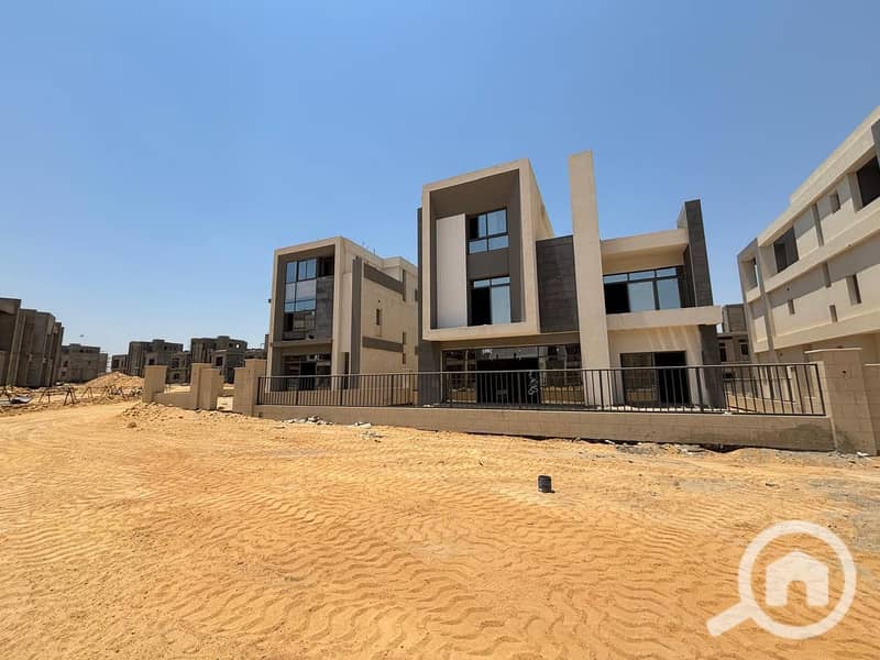 8 37813904-66e5-48f9-b0a8-0fdd783e6bbc. jpeg