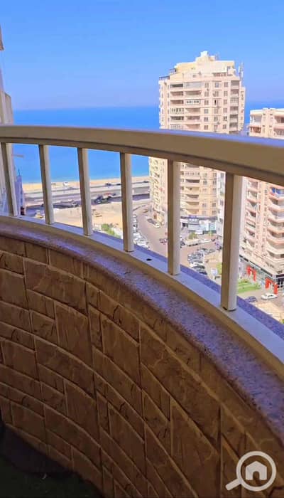3 Bedroom Flat for Sale in Sidi Beshr, Alexandria - IMG_7457. jpg