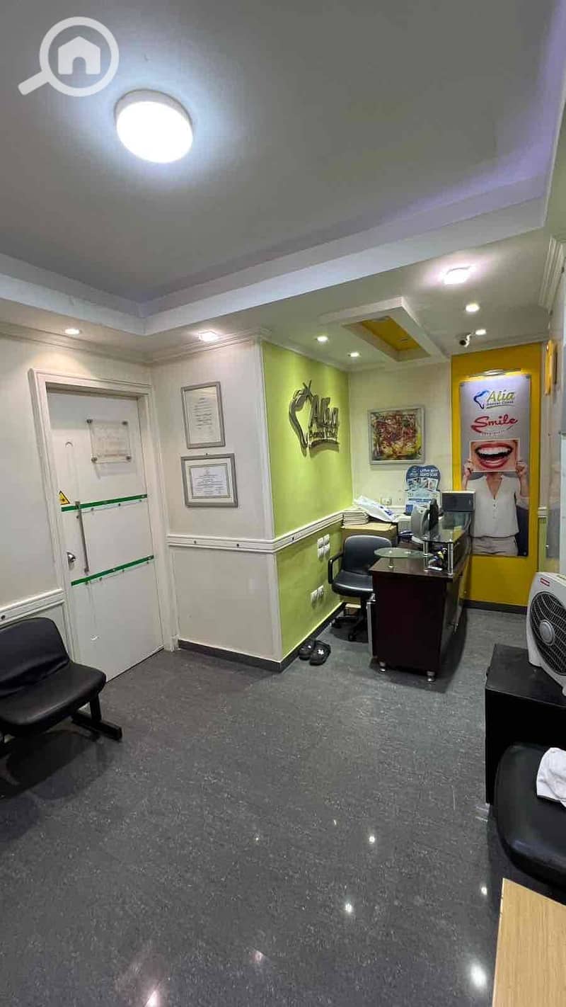 12 f8b1f46c-355f-43fa-a2d8-dffaeda1ac47. jpg