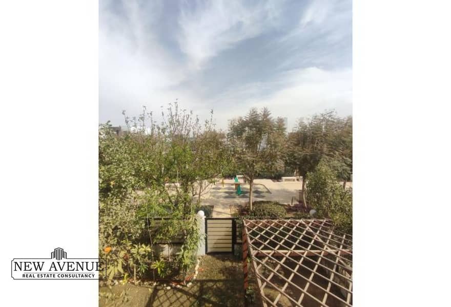 2 ca2c041c-edba-4d7b-8ba3-faafde65b311. jpg