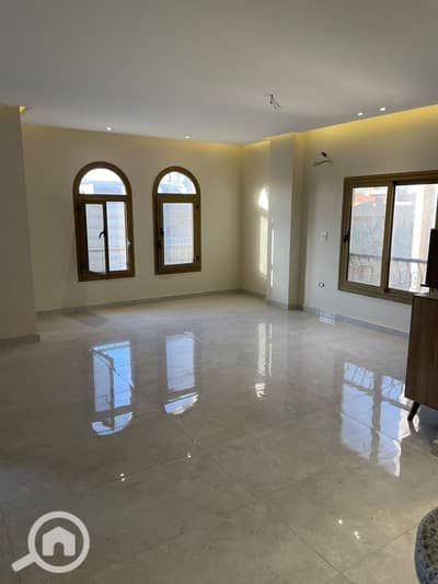 3 Bedroom Flat for Sale in Sheikh Zayed, Giza - 72eed2c6-630e-4662-a755-bdd6f9ac7df0. jpeg
