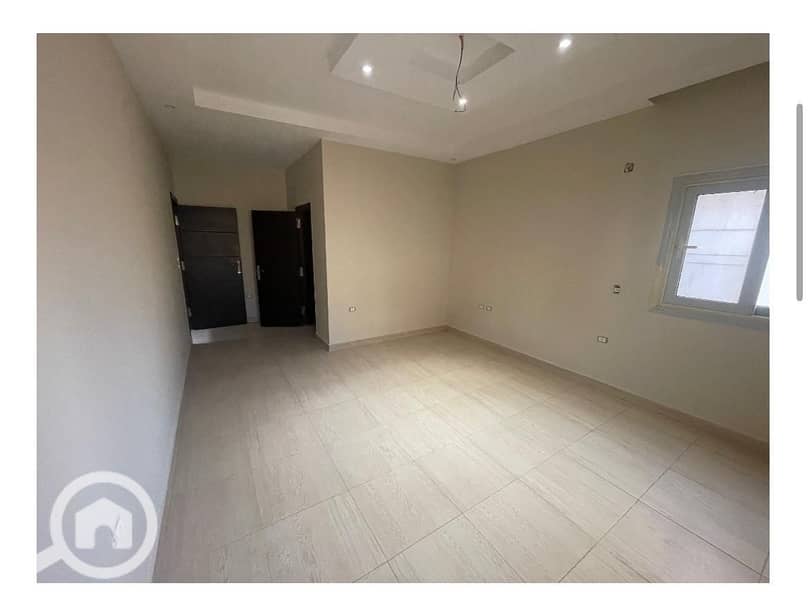 9 WhatsApp Image 2025-10-29 at 13.23. 09 (2). jpeg