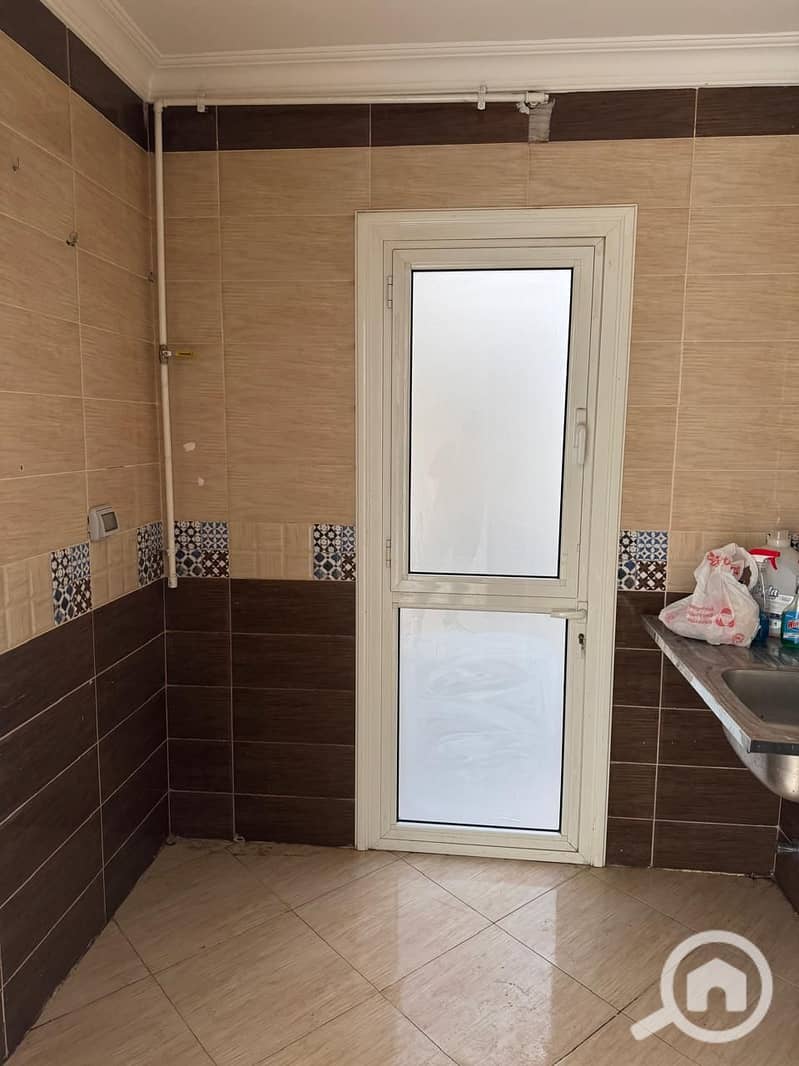 3 1007170a-9beb-46bc-ad30-306f465c3400. jpg