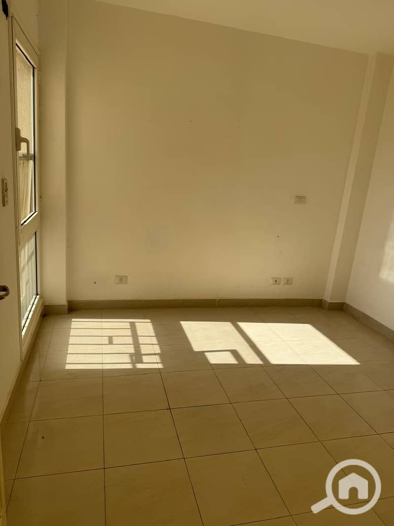 8 de16d17d-d333-433d-8c4d-3e0846085e3e. jpg