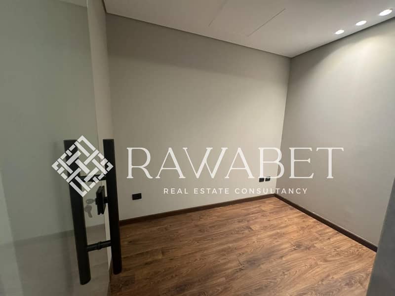 5 WhatsApp Image 2025-10-20 at 9.08. 18 AM. jpeg