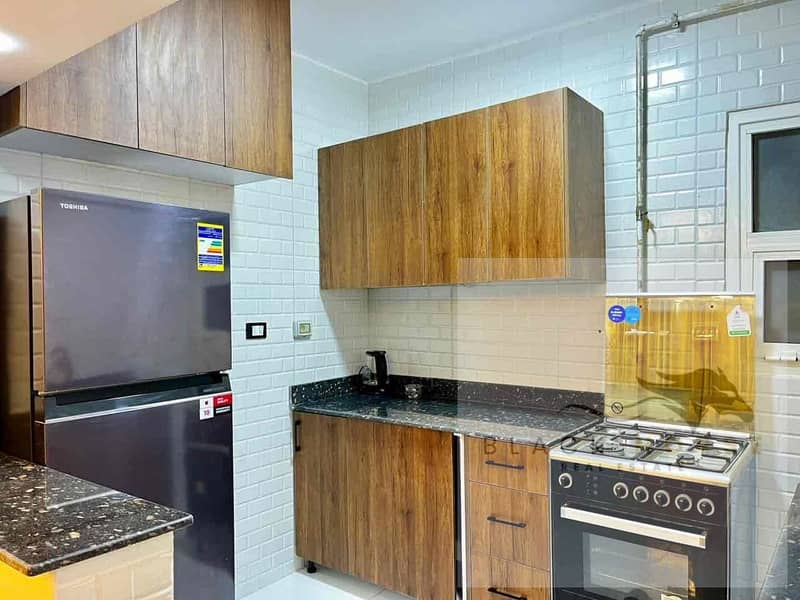 22 f4744420-c53f-4744-80e0-69b56e43e7fe. jpg