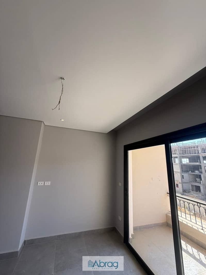 3 WhatsApp Image 2025-10-29 at 12.37. 47_46dd3a4b. jpg